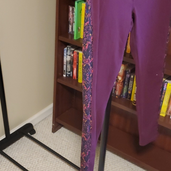 Gaiam yoga pants - Picture 2 of 3